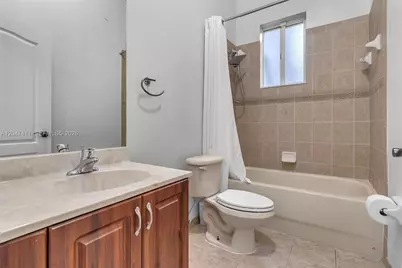 1922 SE 22nd Ct, Homestead, FL 33035 - Photo 25