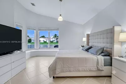 18785 SW 29th St, Miramar, FL 33029 - Photo 11