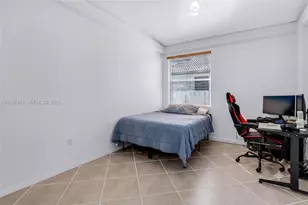 18785 SW 29th St, Miramar, FL 33029 - Photo 17