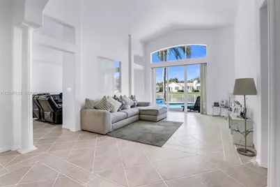 18785 SW 29th St, Miramar, FL 33029 - Photo 9