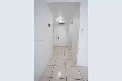 600 Three Islands Blvd #316, Hallandale Beach, FL 33009 - Photo 11