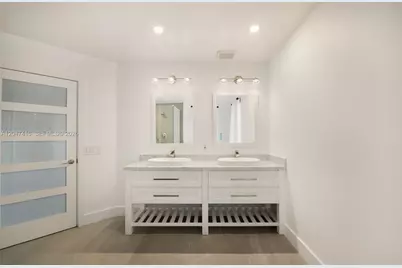 8345 SW 90th St, Miami, FL 33156 - Photo 13