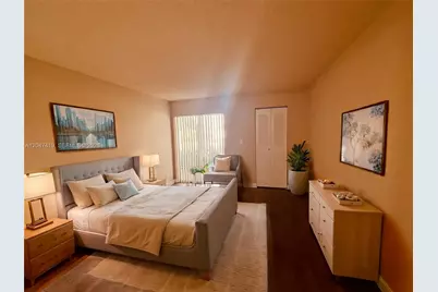 7630 Westwood Dr #305, Tamarac, FL 33321 - Photo 5