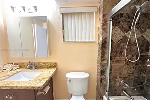 500 NE 12th Ave, Hallandale Beach, FL 33009 - Photo 15