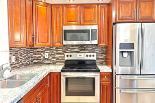 500 NE 12th Ave, Hallandale Beach, FL 33009 - Photo 5