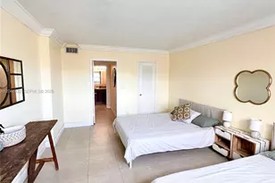 500 NE 12th Ave, Hallandale Beach, FL 33009 - Photo 9