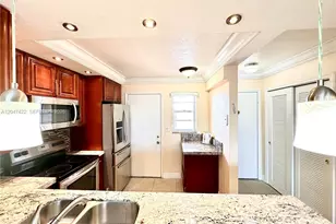 500 NE 12th Ave, Hallandale Beach, FL 33009 - Photo 13