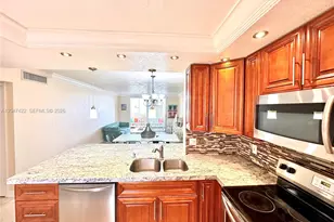 500 NE 12th Ave, Hallandale Beach, FL 33009 - Photo 3