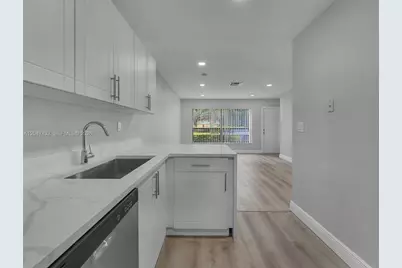 10373 NW 35th St #10373, Coral Springs, FL 33065 - Photo 9