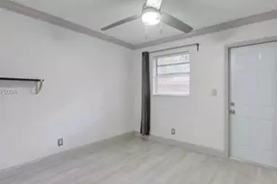 716 SW 14th Ave, Fort Lauderdale, FL 33312 - Photo 19