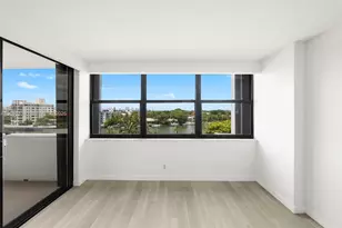 2555 Collins Ave, Miami Beach, FL 33140 - Photo 3