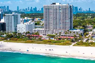 2555 Collins Ave, Miami Beach, FL 33140 - Photo 43