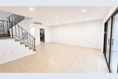 3321 Raleigh St #3H, Hollywood, FL 33021 - Photo 11