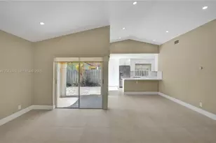 1361 Springside Dr, Weston, FL 33326 - Photo 9