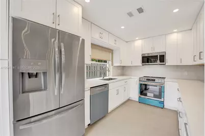 1361 Springside Dr #3, Weston, FL 33326 - Photo 15