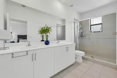 3538 W 108th St #0, Hialeah, FL 33018 - Photo 35
