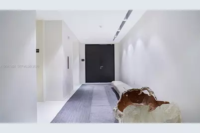 1000 Biscayne Blvd #4401, Miami, FL 33132 - Photo 5