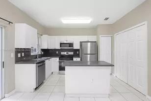 2943 SE 15th Terrace, Homestead, FL 33035 - Photo 11