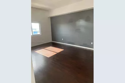 36 NW 6th Ave #TS-1, Miami, FL 33128 - Photo 11