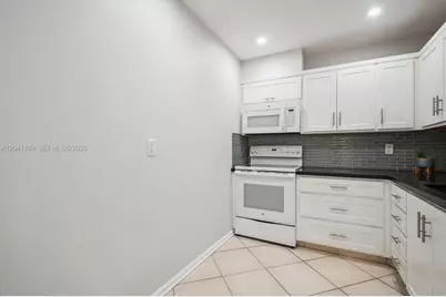 6209 Bay Club Dr #4, Fort Lauderdale, FL 33308 - Photo 5