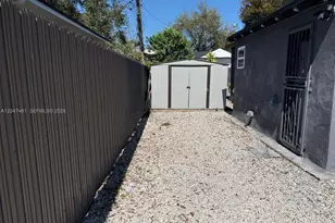 6700 NW 5th Ave, Miami, FL 33150 - Photo 35