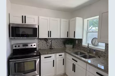 6700 NW 5th Ave, Miami, FL 33150 - Photo 21