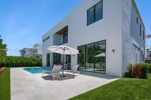 1051 NE 2nd Terrace, Boca Raton, FL 33432 - Photo 27