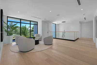 1051 NE 2nd Ter, Boca Raton, FL 33432 - Photo 41