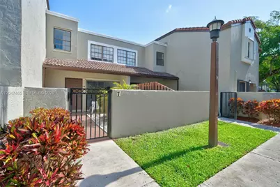 10505 SW 153rd Ct #7, Miami, FL 33196 - Photo 3