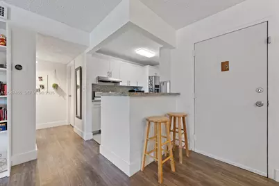 10381 N Kendall Dr #M8, Miami, FL 33176 - Photo 15