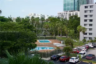 9125 SW 77th Ave, Miami, FL 33156 - Photo 5
