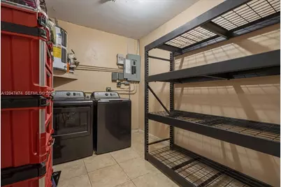 7850 W 16th Ave, Hialeah, FL 33014 - Photo 9