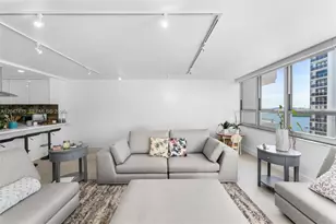 11 Island Ave, Miami Beach, FL 33139 - Photo 1