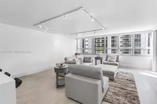 11 Island Ave, Miami Beach, FL 33139 - Photo 3