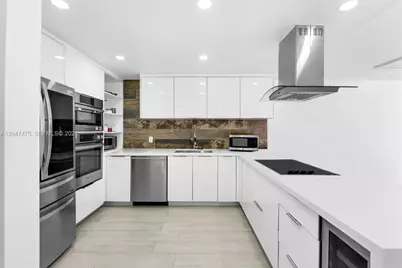 11 Island Ave #1009, Miami Beach, FL 33139 - Photo 5