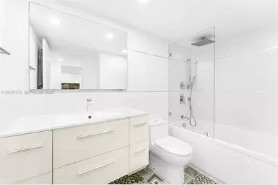 11 Island Ave #1009, Miami Beach, FL 33139 - Photo 11
