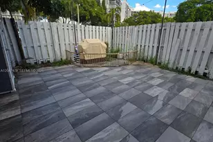 926 NE 27th Ave, Hallandale Beach, FL 33009 - Photo 33