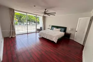 926 NE 27th Ave, Hallandale Beach, FL 33009 - Photo 21