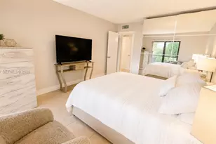 6655 W Broward Blvd, Plantation, FL 33317 - Photo 17