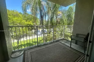 5011 Wiles Rd, Coconut Creek, FL 33073 - Photo 7