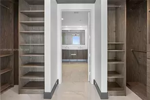 488 NE 18th St, Miami, FL 33132 - Photo 33