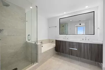 488 NE 18th St #4900, Miami, FL 33132 - Photo 21