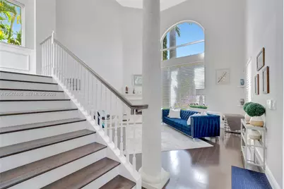 375 SW 16th St, Boca Raton, FL 33432 - Photo 9