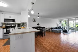 1101 NE 191st St, Miami, FL 33179 - Photo 5