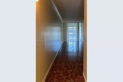 204 Lake Pointe Dr #208, Oakland Park, FL 33309 - Photo 3