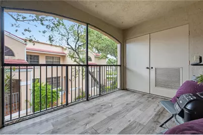 11862 NW 11th St #11862, Pembroke Pines, FL 33026 - Photo 15