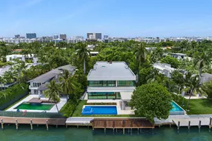 9720 W Broadview Dr, Bay Harbor Islands, FL 33154 - Photo 3