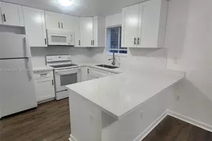 210 SW 3rd Ct, Florida City, FL 33034 - Photo 7