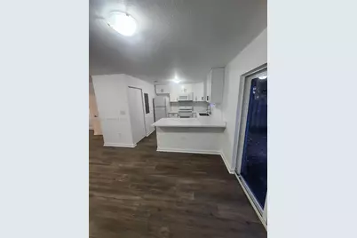210 SW 3rd Ct, Florida City, FL 33034 - Photo 9
