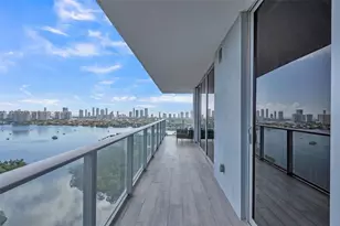 16385 Biscayne Blvd, North Miami Beach, FL 33160 - Photo 3
